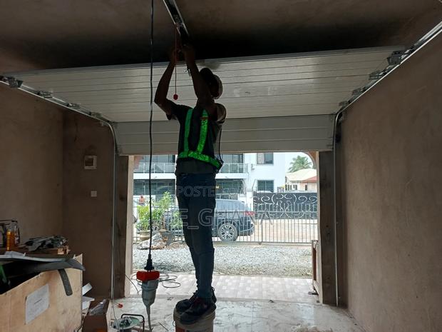 Garage Gate Installation photo 5