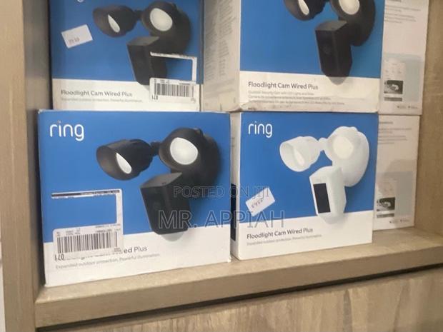 Long Lasting Ring Floodlight Cam Wired 1080p Hd Video. · Photo 2