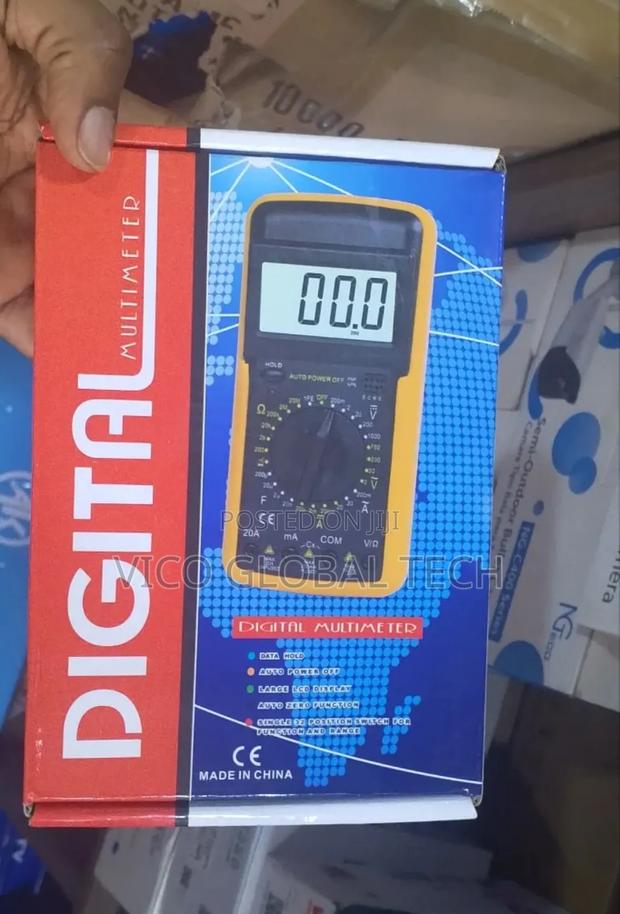 Digital Multimeter · Photo 2