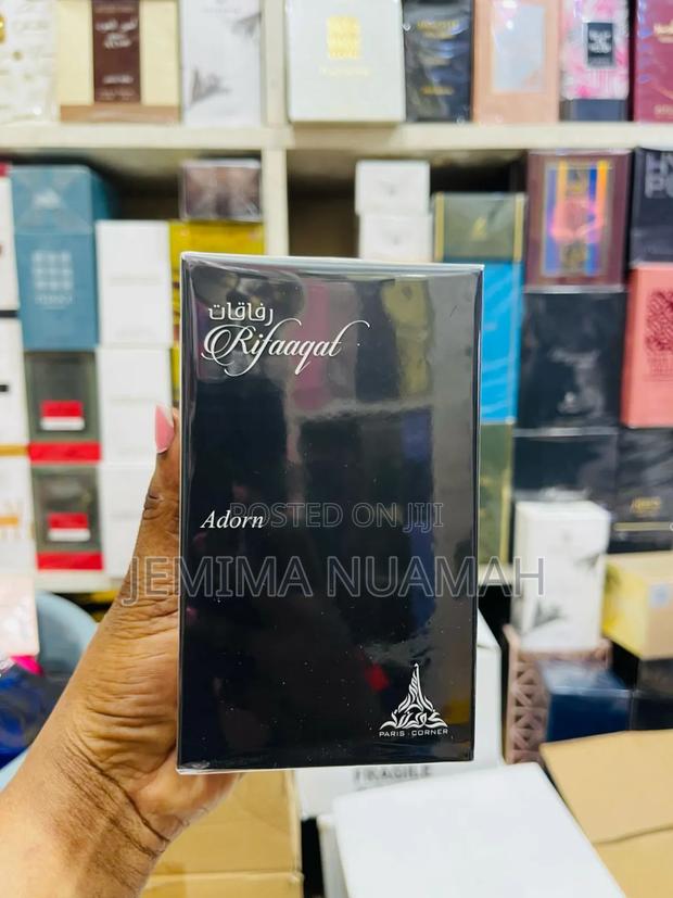 Rifaaqat Adorn Perfume · Photo 2
