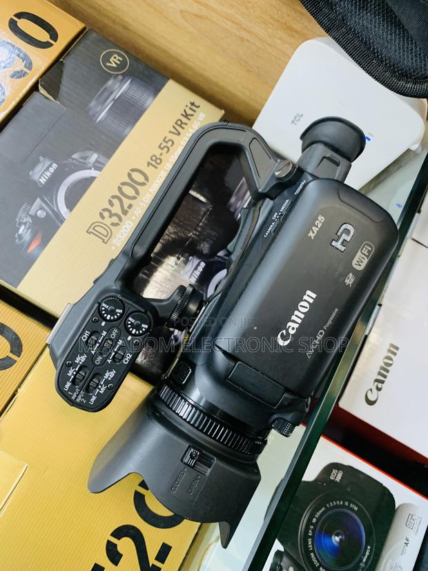 Professional Xa25 Video Camera · Photo 4