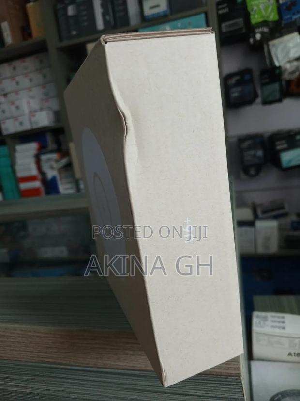 Ubiquiti Unifi6 Plus Dual Band Wifi 6 Access Point U6+ · Photo 4