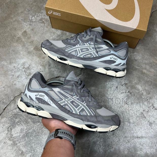Asics Gel-Nyc Ivory Clay Grey · Photo 4
