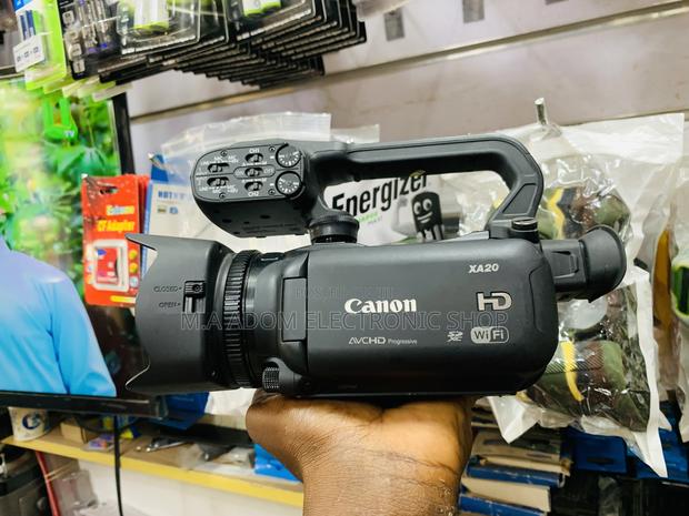 Fresh Canon Xa20 Camcorder for Churches · Photo 3