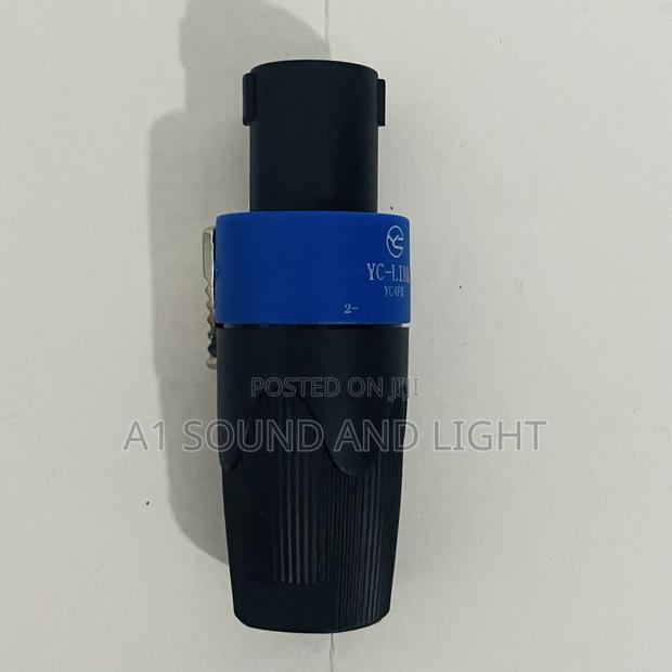 Speaker Plug [Speakon] · Photo 3