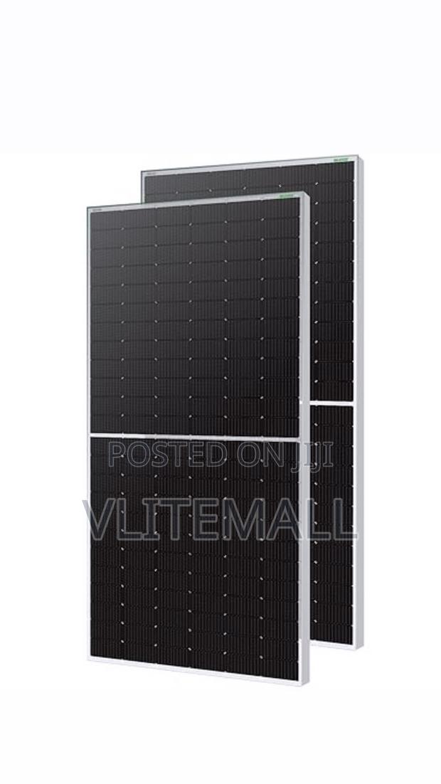 Canadian Solar 550w · Photo 2