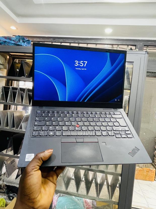 Laptop Lenovo ThinkPad X1 Carbon 16GB Intel Core i7 SSD 1T photo 5