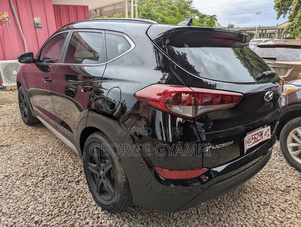 Hyundai Tucson Sport AWD 2017 Black