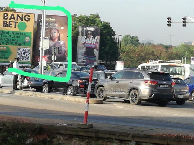 Spintex Flower Pot Billboard for Rent · Photo 2