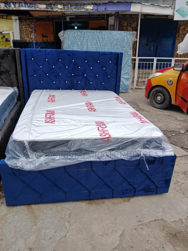 Double Bed Frame With Mattress · Photo 2