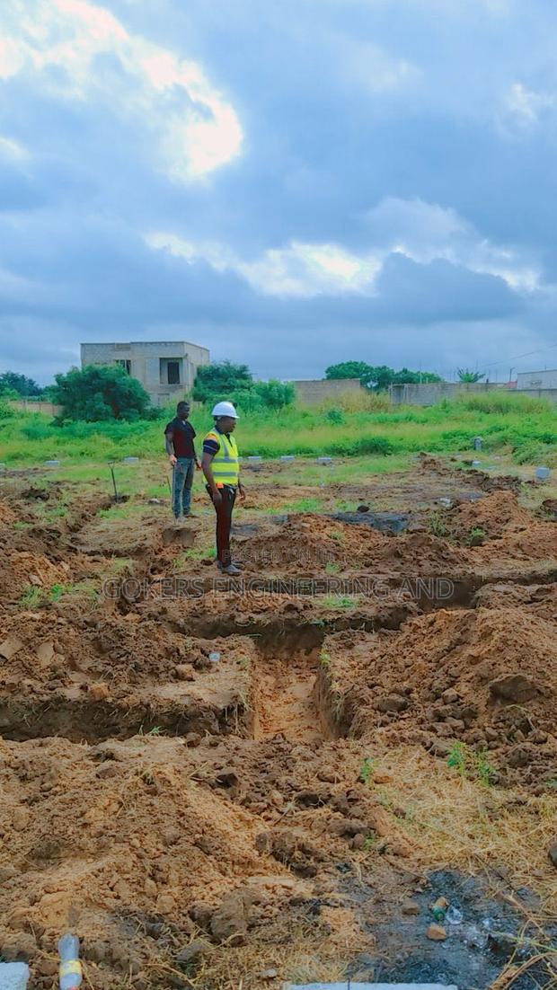 Building Construction in Ghana · Photo 2
