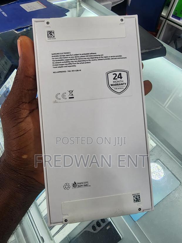 New Samsung Galaxy A56 128 GB Gray photo 2