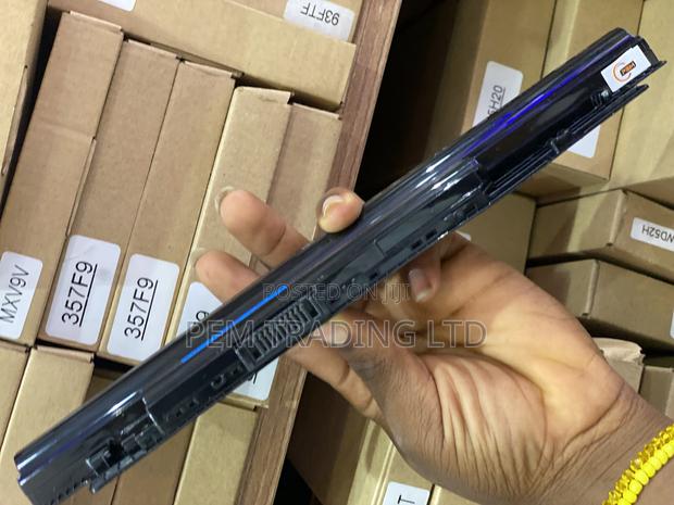 XCMRD Mr90y 14.8v Battery for Dell Inspiron 15 3000 Series · Photo 3