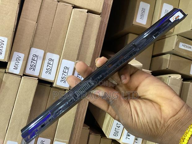 XCMRD Mr90y 14.8v Battery for Dell Inspiron 15 3000 Series · Photo 4