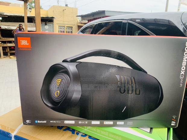 JBL Portable Boombox 3 · Photo 2