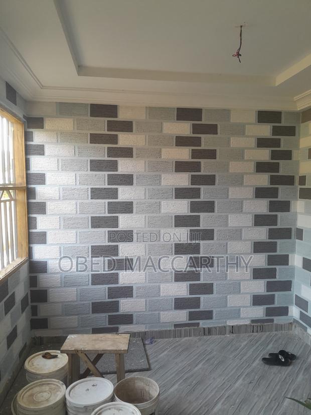 Super Durable Anti-Water Graffiato · Photo 2