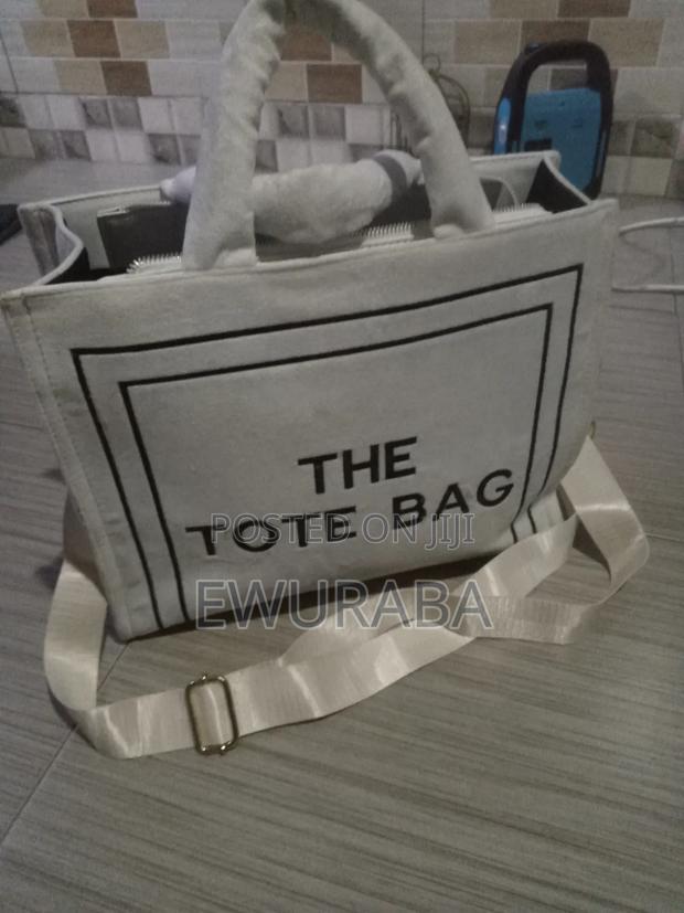 Large Capacity Tote Bag photo 2