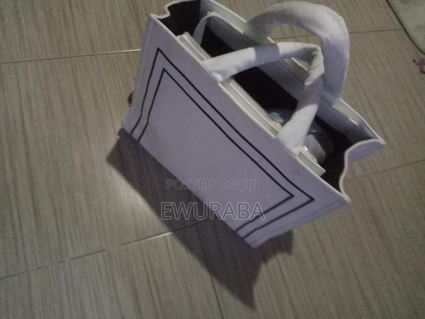 Large Capacity Tote Bag photo 3