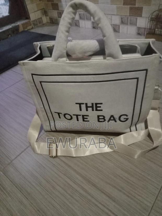 Large Capacity Tote Bag