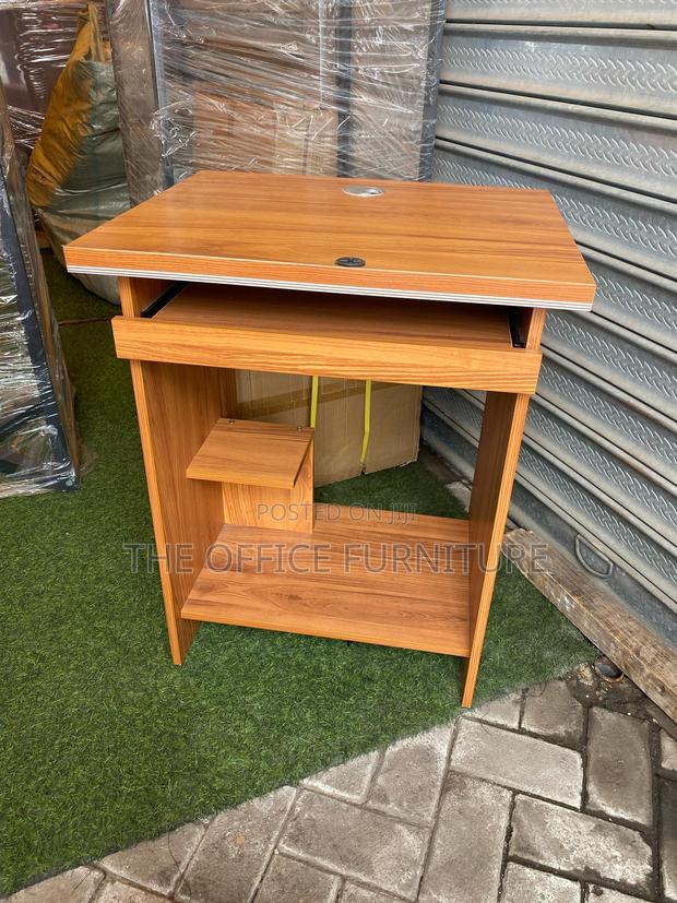 Mini Office Desk · Photo 2