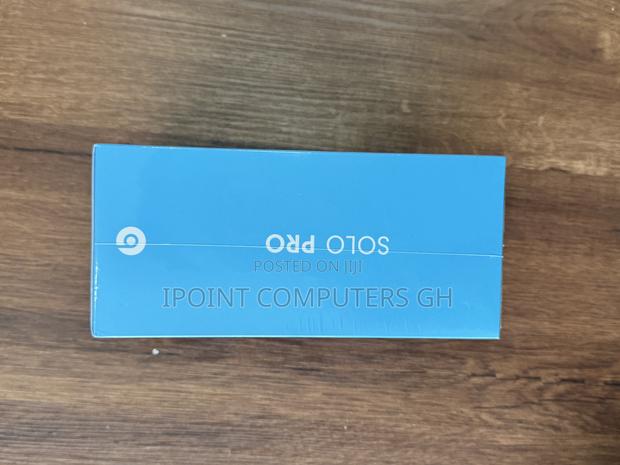Beats Solo Pro photo 4