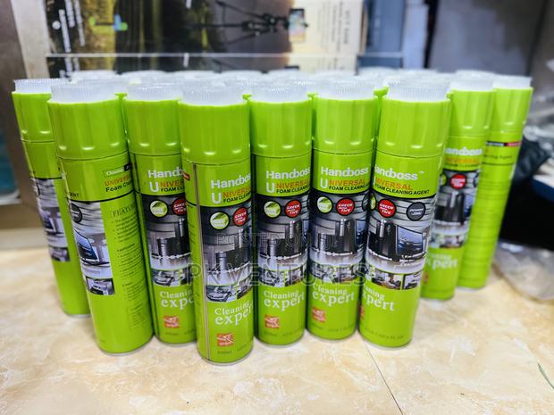 Handboss Universal Foam Cleaning Agent · Photo 2