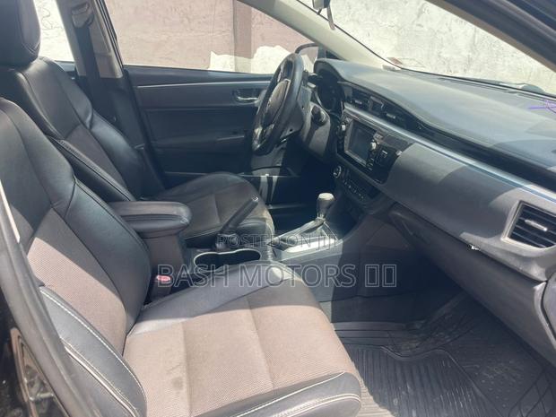 Toyota Corolla S 4dr Sedan (1.8L 4cyl CVT) 2016 Black