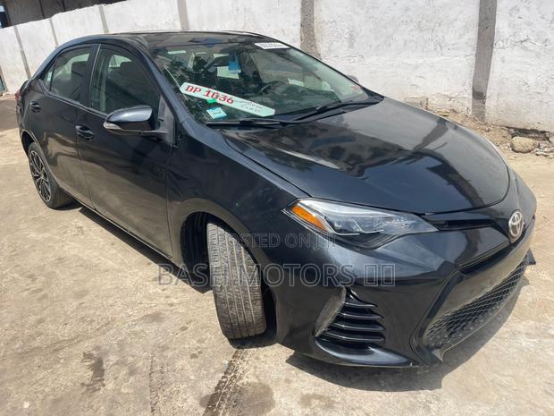 Toyota Corolla S 4dr Sedan (1.8L 4cyl CVT) 2016 Black