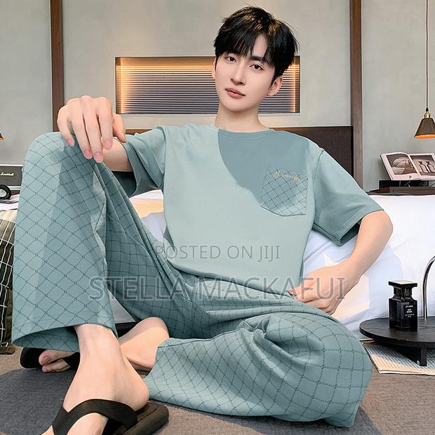 Leisure Wear/Pyjamas for Adults