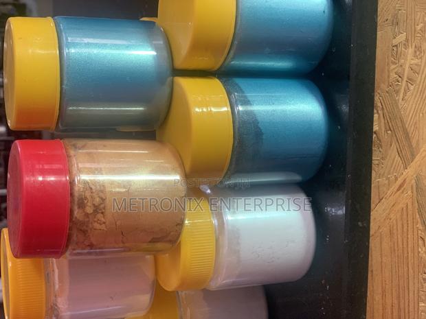 Mica and Metalic Expoxy Colorants photo 3