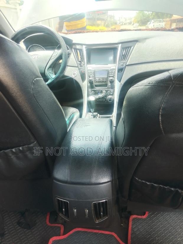 Hyundai Sonata 2013 Black