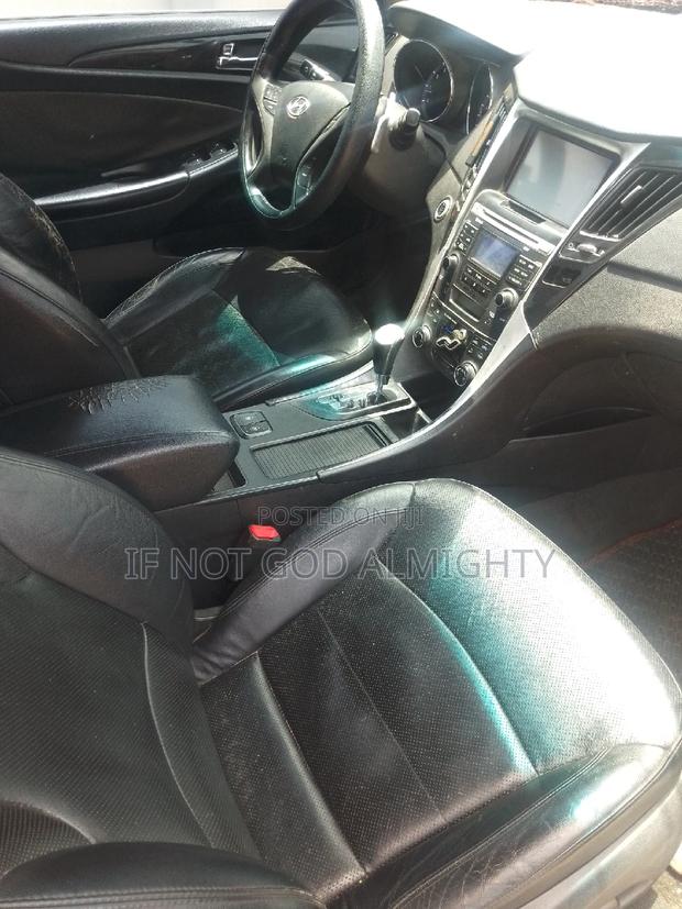 Hyundai Sonata 2013 Black