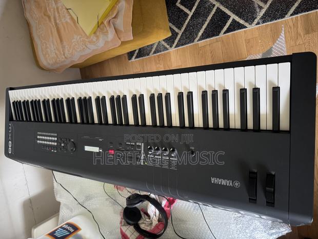 Yamaha Mx88