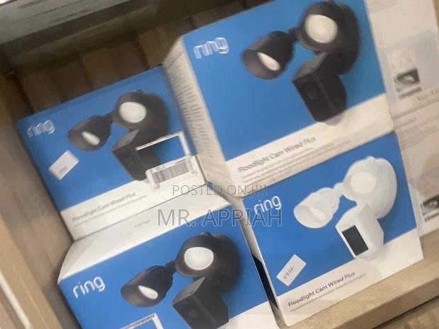 Beautiful Made Ringfloodlight Cam Wired Plus 1080p Hd Video · Photo 2