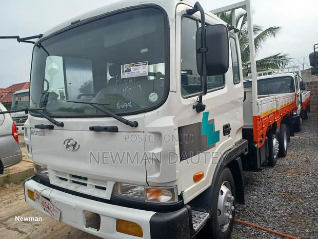 Hyundai 5ton Double Axles Medium Burkett · Photo 3