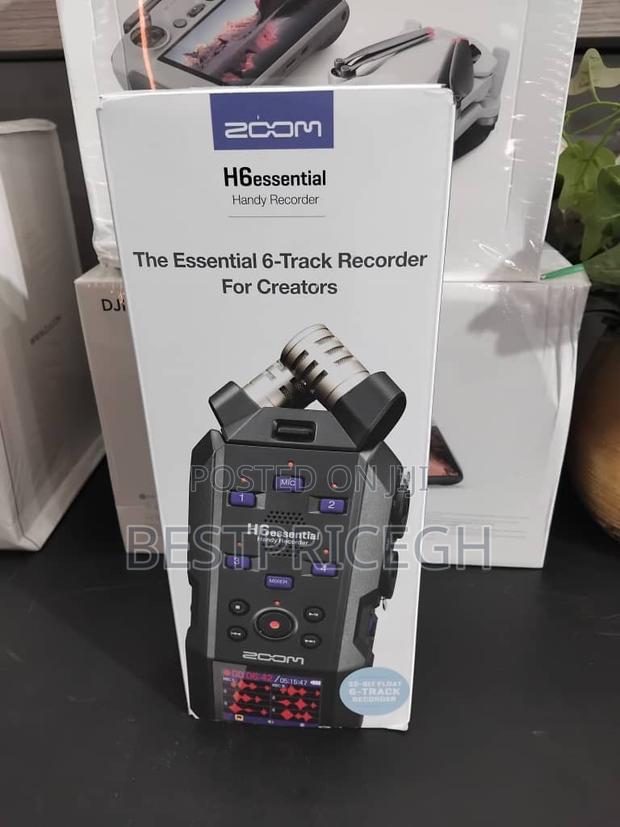 Zoom H6essential 6-Track 32-Bit Float Portable Recorder. · Photo 4