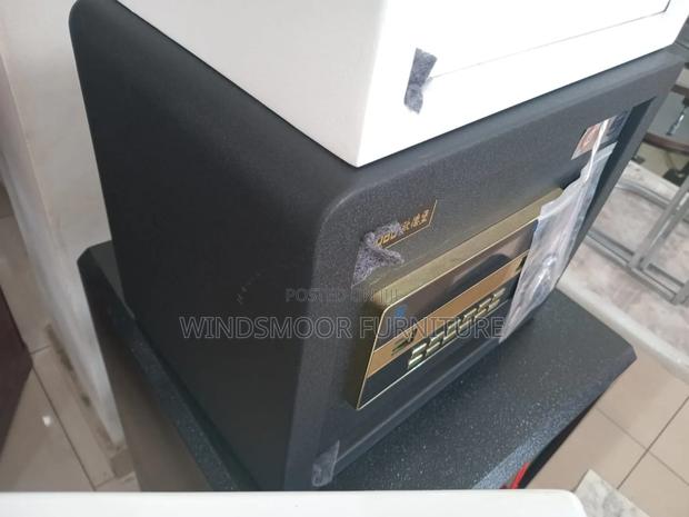 Elegant Money Safe photo 2