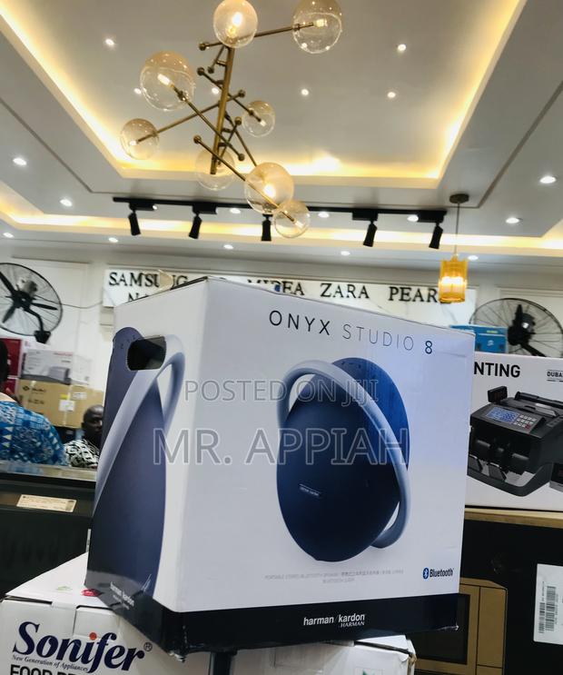 Powerful and Durable Onyx 8 Bluetooth Speaker(Blue Black). · Photo 2