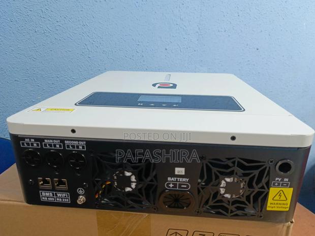 4.2kw 4200w 24v 120a MPPT Hybrid Solar Inverter photo 3