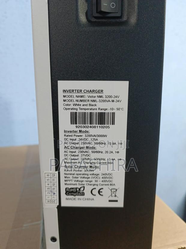 3200va 3000w 24v 80a MPPT Hybrid Solar Inverter photo 2