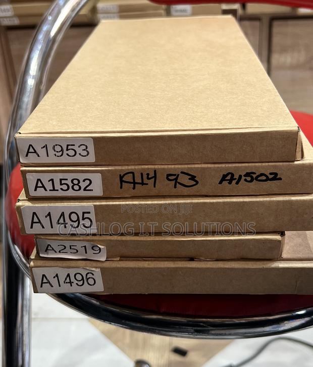 Macbook Batteries for All Models photo 6