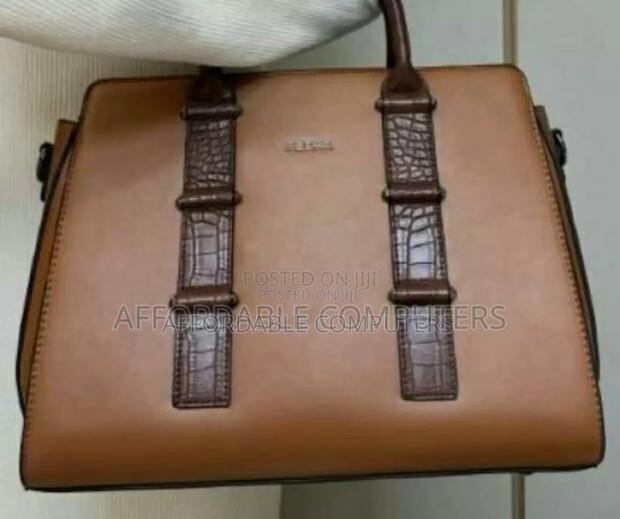 Quality Pedra Bag