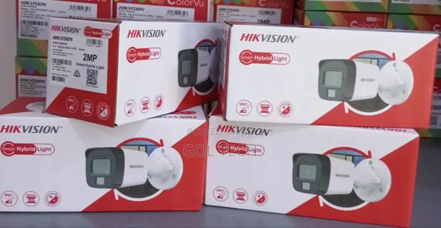 Hikvision 2mp Smart Hybrid Camera 2mp Full Color Audio · Photo 3