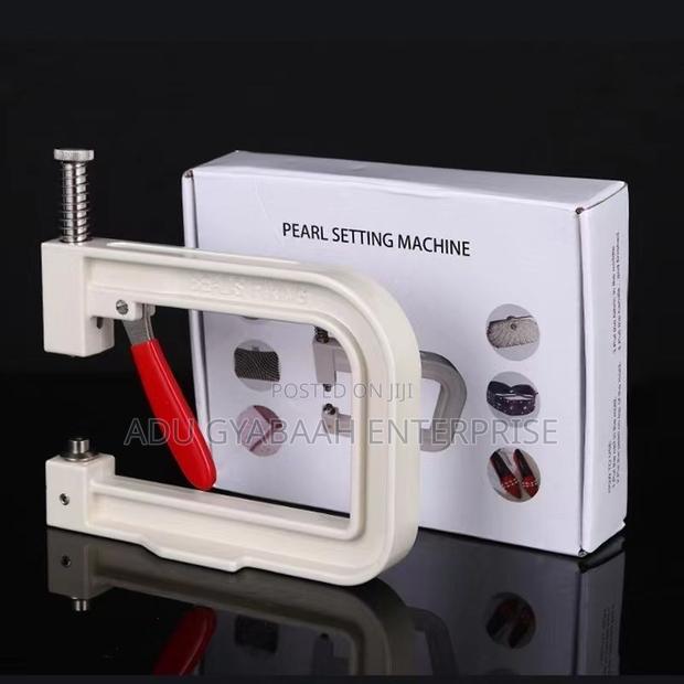 Pearl/Rhinestone Setting Machine photo 4