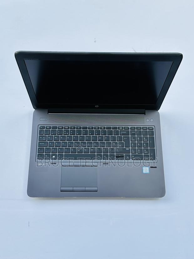 Laptop HP ZBook 15 G4 16GB Intel Core i7 SSD 512GB photo 2