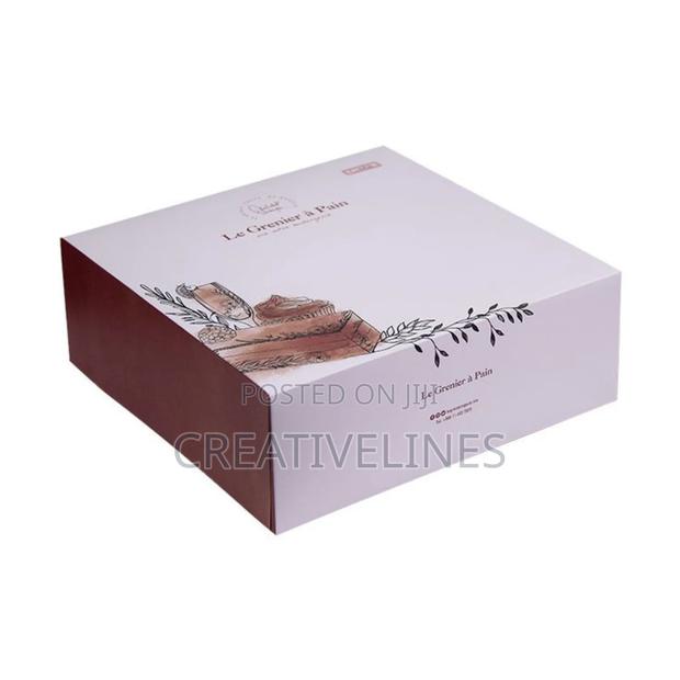Customised Abd Uncustomised Cakeboxes · Photo 3