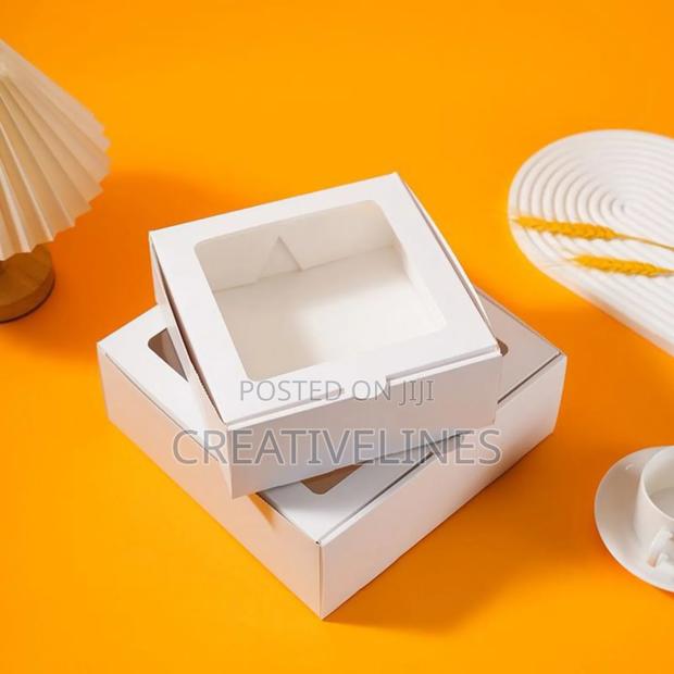 Customised Abd Uncustomised Cakeboxes · Photo 4