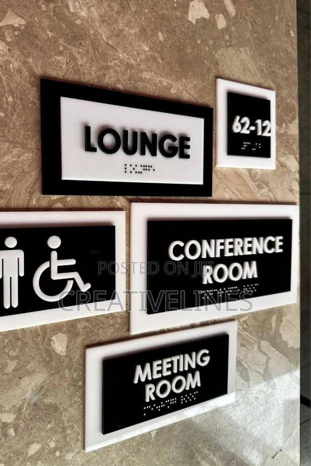Apartment Direction Signage · Photo 4