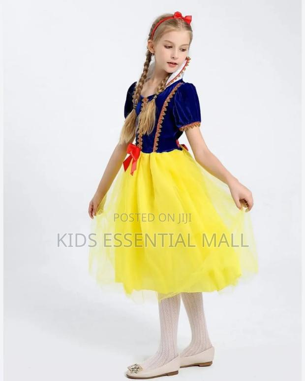 Snow White and Beauty and the Beast Book Costume · Photo 2