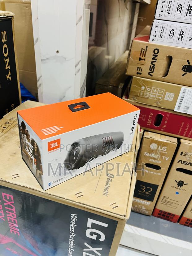 Shop Genuine JBL Charge 5 Wireless Speaker(Gray) · Photo 2